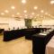 Jade Hotel and Suites