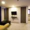 Jade Hotel and Suites