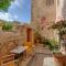 Dorovinis Monemvasia Castlehouses