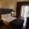 Charles Hotel