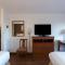 Vagabond Inn Executive