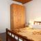 Apartments with parking space Mastrinka, Ciovo - 9428