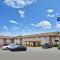 Days Inn by Wyndham Topeka