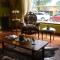 Los Nobles Hostal de Bosque