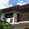 Dumi House