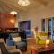 Awaroa Lodge