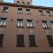 SleepWell Apartments