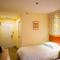 Foto: Home Inn Hangzhou Xiaoshan Jincheng Road Remin Square 18/36