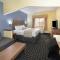 Days Inn & Suites by Wyndham Union City