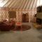 Yale Manor B&B & Yurt Glamping - Yale