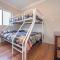 Foto: Bayview Towers, Unit 1/15 Victoria Parade 7/16