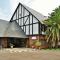 Cresta Churchill Hotel