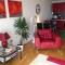 Stunning Spacious City Apartment with free parking