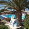 Holiday Beach Resort Santorini - 佩里沃罗