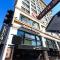 Gaslamp Plaza Suites