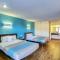 Motel 6-Dickson, TN