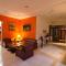 Fora Guest House Taman Lingkar - Bandung