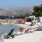 Foto: Seaside apartments with a swimming pool Okrug Gornji, Ciovo - 5959 2/44