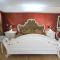 Grand Corner Boutique Hotel