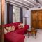 Petit loft de charme proche VERSAILLES SACLAY 30 mn PARIS jardin terrasse parking securisé