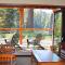 Montecito Sequoia Lodge