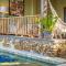 Aquamarine Beach Villas