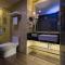 Zhongtian Mayfair Hotel - Baoan International Airport Xixiang Subway Station