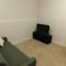 Foto: One-Bedroom Lower Suite Apartment #37 Sunalta Downtown 13/22