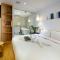 Shin Sei Bashi Hotel