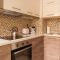 Elegant and Safe Gold and Blue Apartment walk to Acropolis