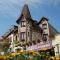 Logis Hôtel et Restaurant du Dauphin