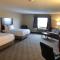 Days Inn & Suites by Wyndham Brooks - Brooks