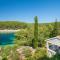 Waterfront villa with pool - Vela Luka