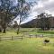 Hemley House Luxury in Halls Gap