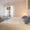 Villa Dedalos - A luxury large villa with a heated pool in Puerto Calero - Puerto Calero