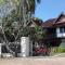 Kongmany Colonial House