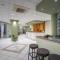 Alamis Hotel & Apartments