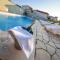 Sunset Deluxe Villa