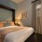 Decanter Hotel