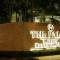 THE PALMS Luxury Boutique Hotel