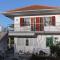 Foto: Apartments by the sea Vinisce, Trogir - 5967