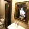 Baanthep Antique Homestay
