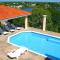 Hotel & Suites Real del Lago