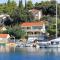 Apartment Lumbarda 4442a