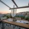 Acropolis at your fingertips