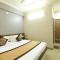 Hotel Loyal Residency - Jamnagar