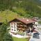 Pension Almrausch - Neustift im Stubaital