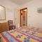 Apartments by the sea Novigrad - 7335