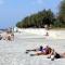 Apartments by the sea Novigrad - 7335