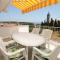 Apartment Bozava 8100a